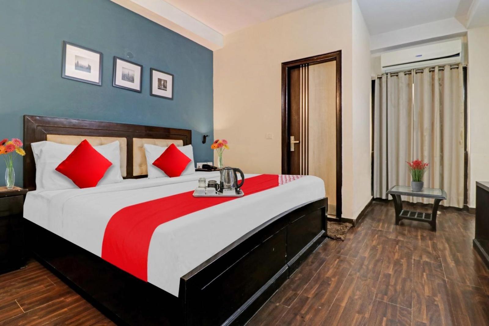 Hotel O Torento Residency Delhi  Ngoại thất bức ảnh